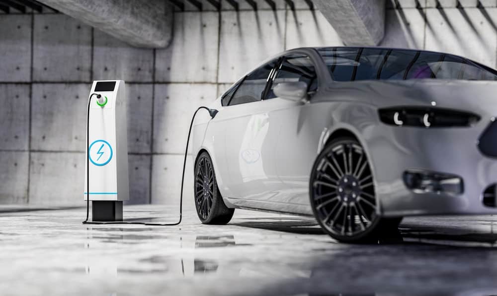 Nova York pretende vender carros elétricos ou híbridos até 2035