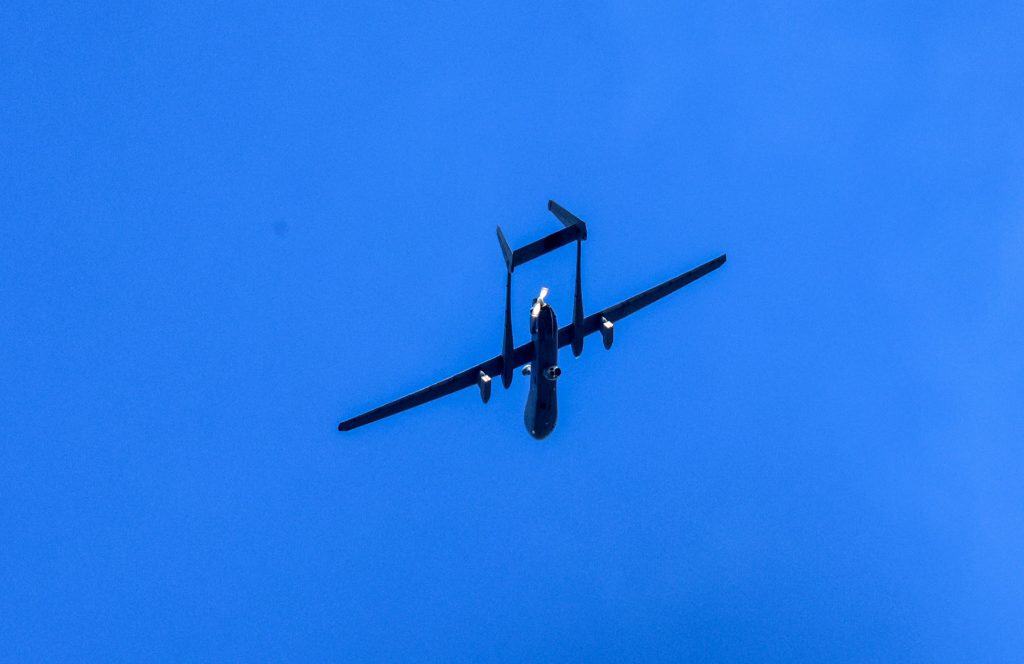 Drone militar israelense no ar