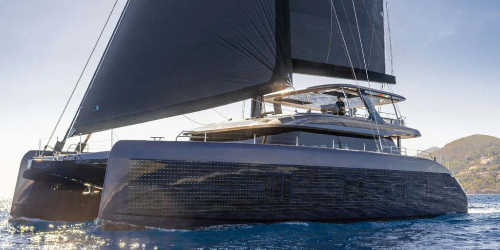 Navio da Sureef Yatchs