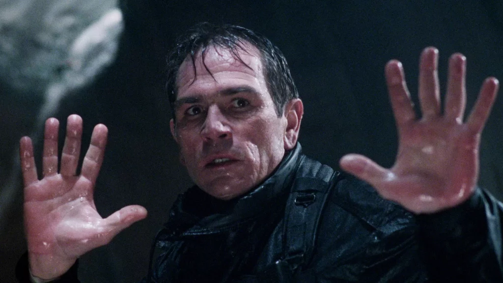 Tommy Lee Jones em “O Fugitivo” (1993)