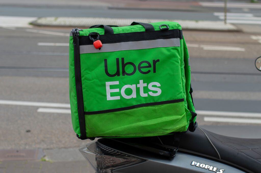 Mochila de entrega do Uber Eats