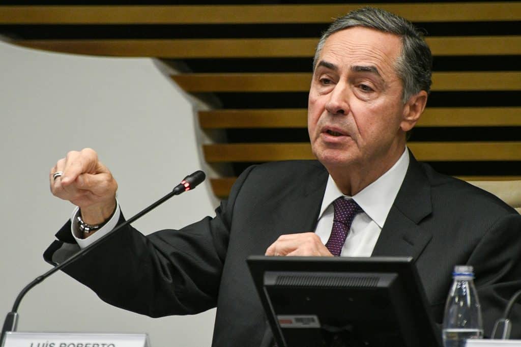 ministro do STF Luís Roberto Barroso