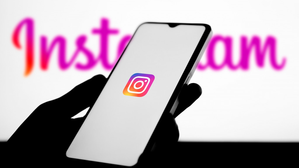 instagram
