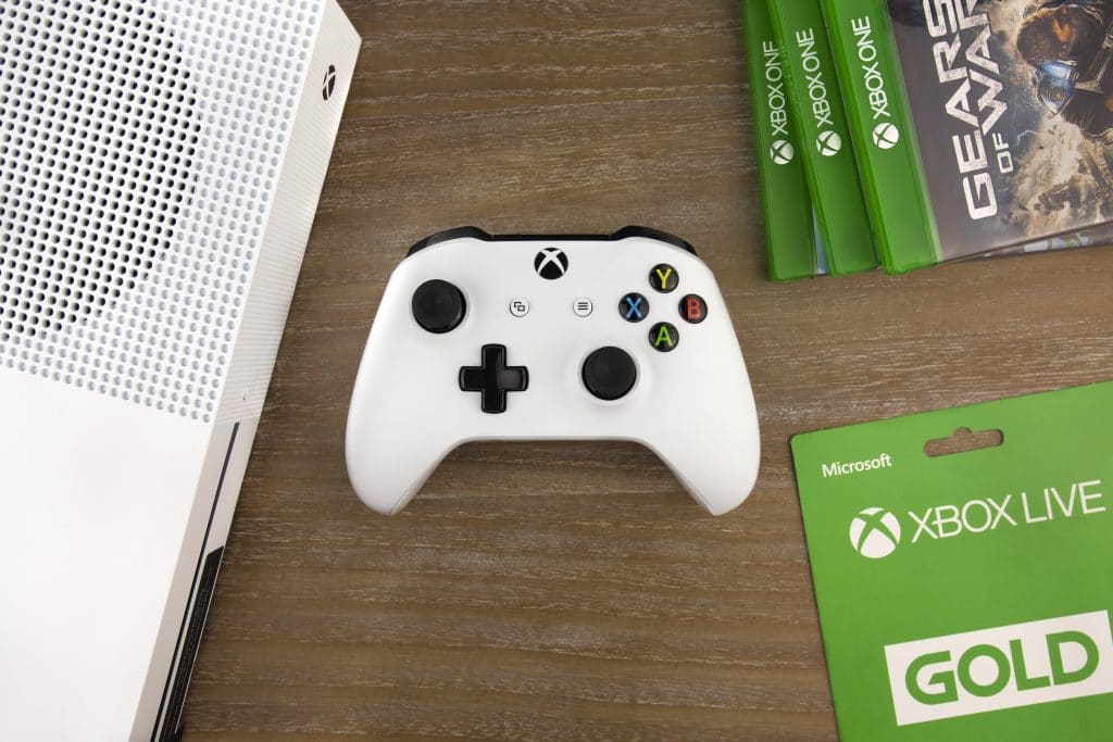 Jogos grátis de Xbox não precisam mais da assinatura do serviço Live Gold. Imagem: ArtSimulacra / Shutterstock.com