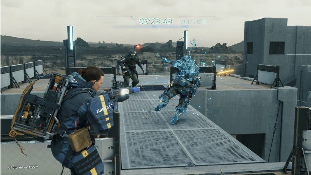 homem atirando em outros