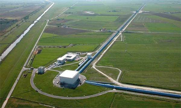 Imagem aérea do observatório.