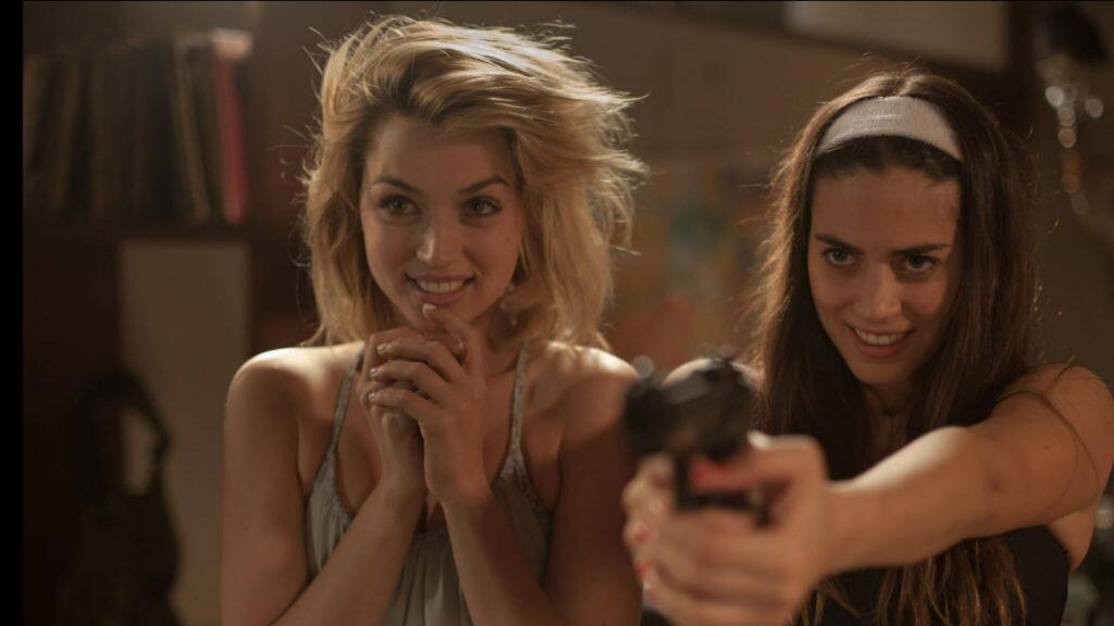 Ana de Armas em Bata-Antes-de-Entrar