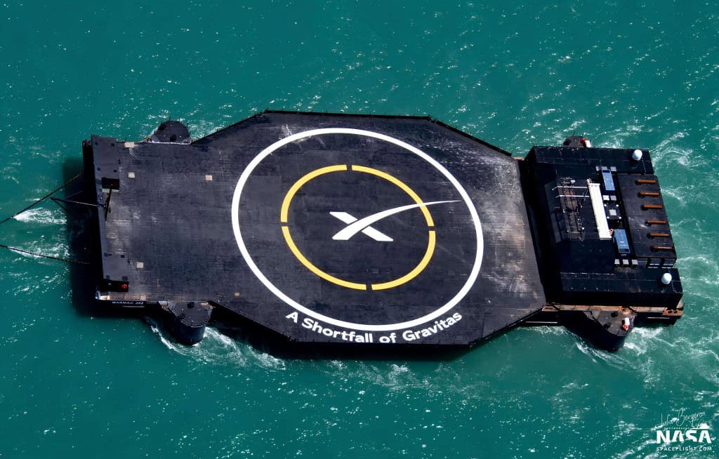 A Shortfall of Gravitas é um navio-drone da SpaceX