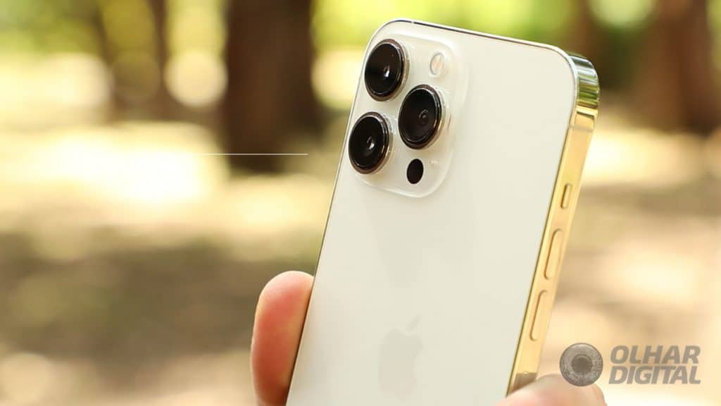 iPhone 13 Pro Max (Imagem: Mario Kurth/Olhar Digital)
