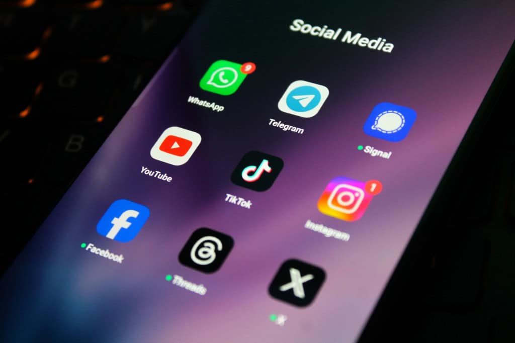 Redes sociais