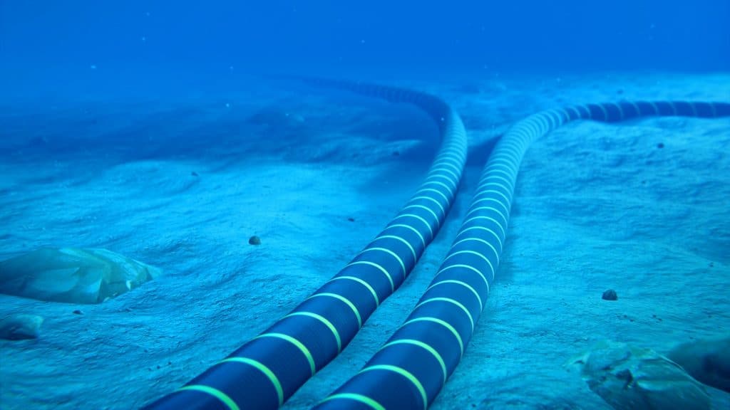 Cabos submarinos