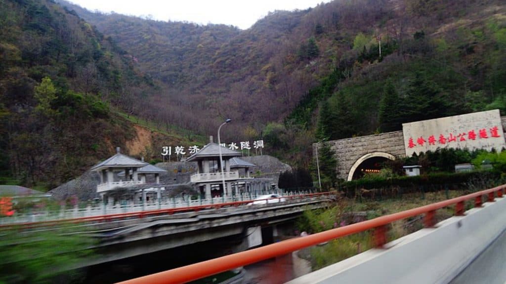 Zhongnanshan Tunnel /
