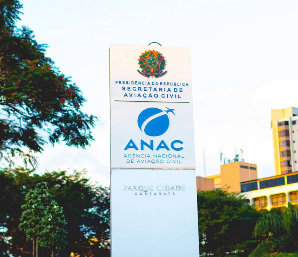 Painel de informações da ANAC (Agência Nacional de Aviação Civil), em Brasília (DF)