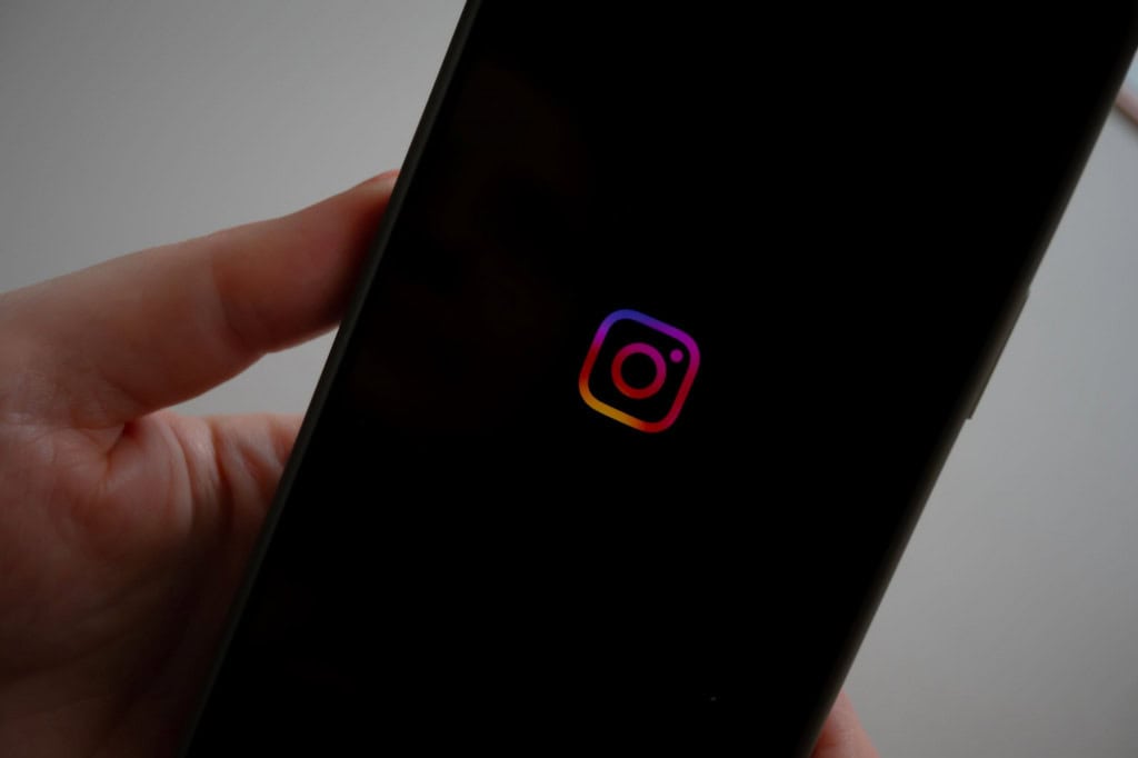 instagram